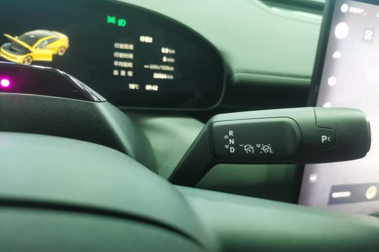 Used Zeekr 007 2024 Rear-Drive Intelligent Driving Version 75 kWh
