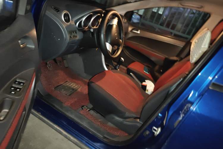 Used Haima Qubit 2012 1.3L Manual Cool Edition