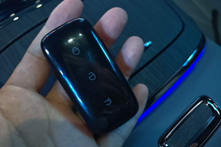 Used Geely Galaxy E8 2025 575 km Exploration Intelligent Driving Edition Vehicle Key