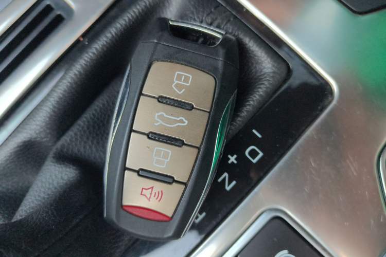 Used Haval H7 2017 Blue-Label H7L 2.0T Automatic Luxury Model