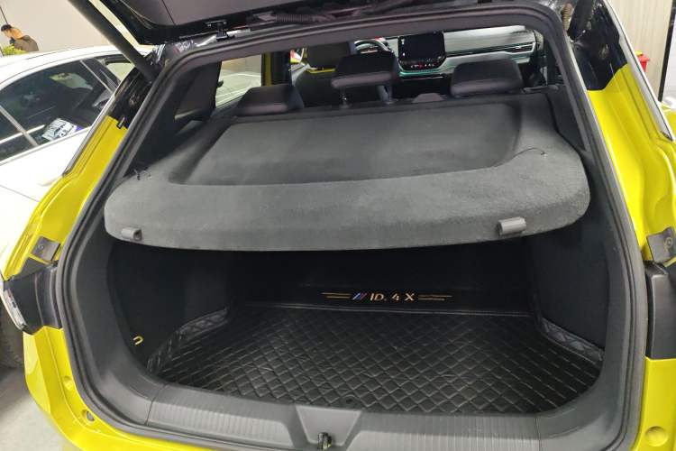 Used Volkswagen ID.4 X 2021 Pro Smart Long-Range Edition
