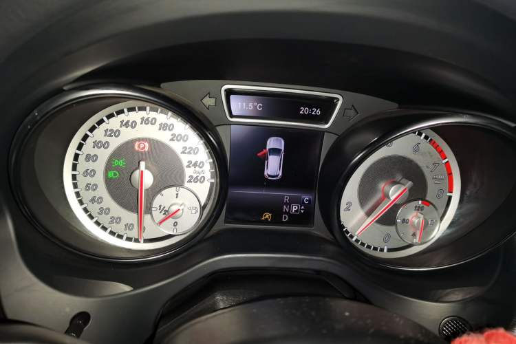 Used Mercedes-Benz GLA 2016 GLA 200 Fashion Model
