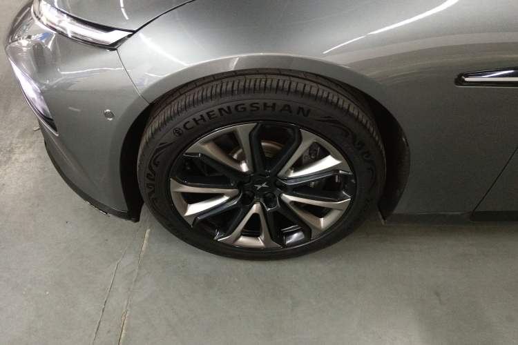 Used XPeng P7 2022 480N+ Exterior 4