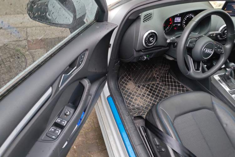 Used Audi A3 2019 Sportback 35 TFSI Fashion Edition China VI Emission Standard