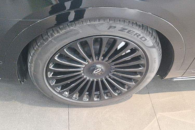 Used Hima AITO M9 2024 Range-Extended Ultra Version 42 kWh 6-Seater Model