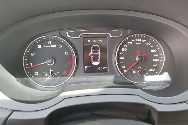 Used Audi Q3 2013 35 TFSI Comfort Model
