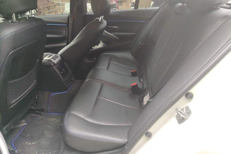 Used BMW 3 Series 2018 320i M Sport Package
