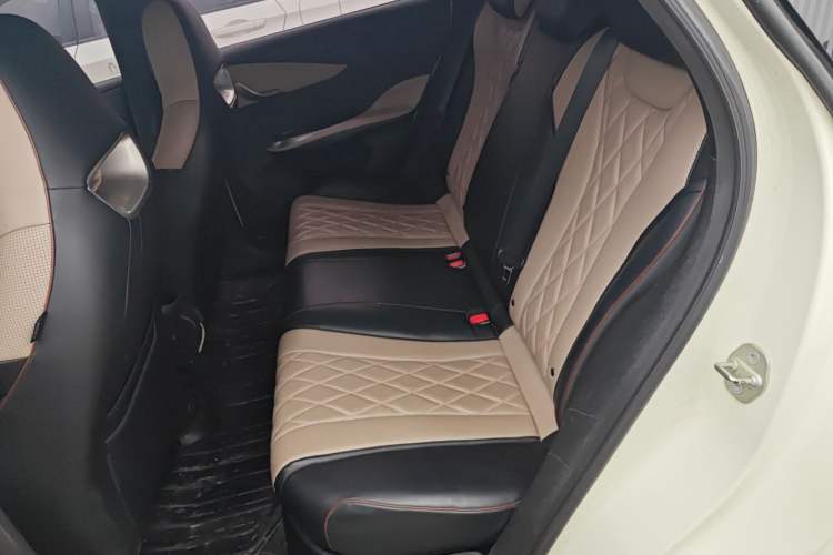 Used BYD Dolphin 2021 405 km Fashion Edition
