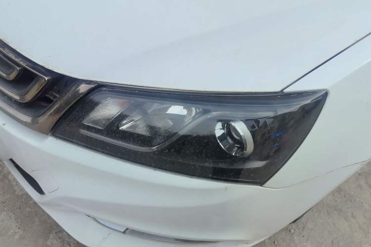 Used Geely Auto Emgrand 2017 Sedan Million Edition 1.5L Manual - Upward Version