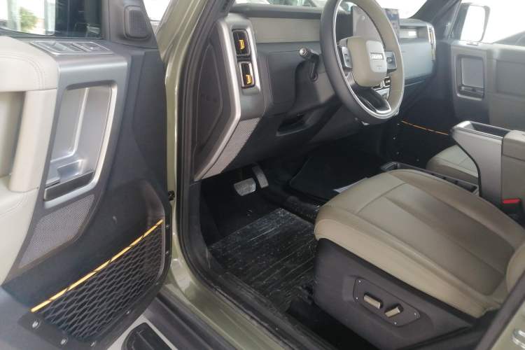 Used iCAR V23 2025 501 Four-Wheel Drive Advanced Version Driver Seat