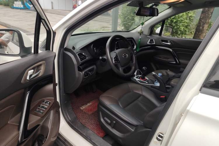 Used GAC Trumpchi GS4 2016 235T Manual Luxury Edition
