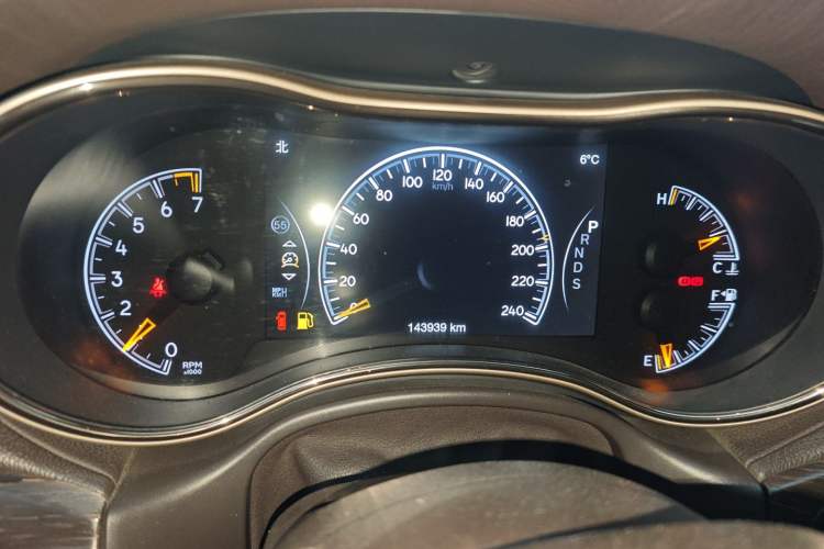 Used Jeep Grand Cherokee 2014 3.0L Flagship Zunyue Edition Instrument Cluster