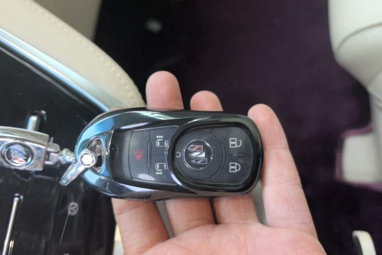 Used Buick GL8 2023 ES Lu Zun Deluxe Model