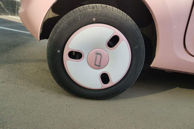 Used Bestune Pony 2024 170km Range Energizing Horse
