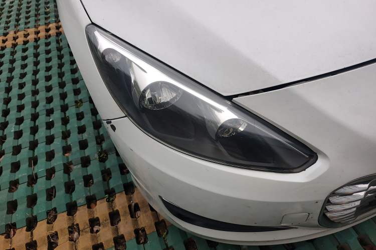 Used Peugeot 308 2014 Enjoy Edition Classic 1.6L Manual YouShang Model Right Front Headlight