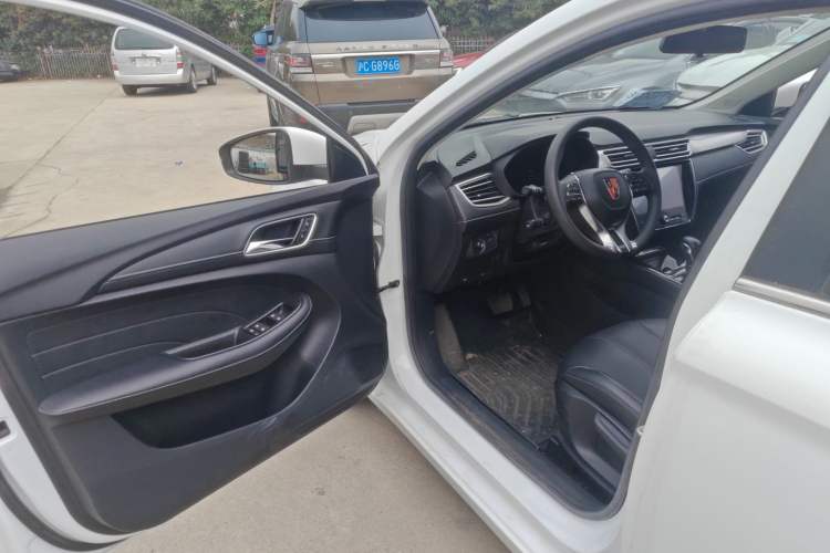Used Roewe i5 2019 20T Automatic 4G Connected Supercharged Flagship Edition
