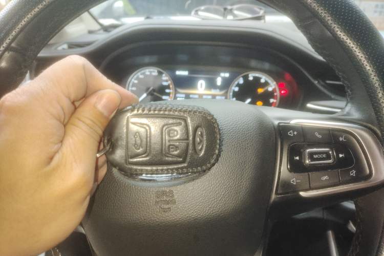 Used Chery Arrizo GX 2019 Pro 1.5T CVT Model Color Version China VI Standard
