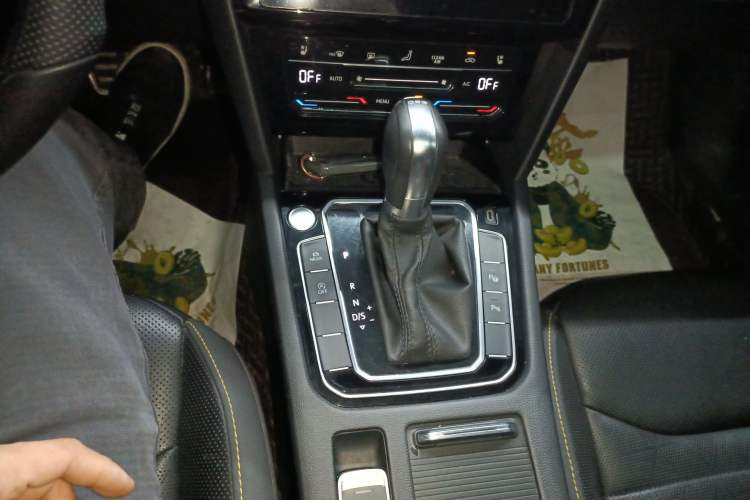 Used Volkswagen FAW-Volkswagen CC 2023 380TSI Striking Edition
