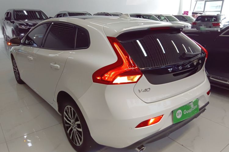 Used Volvo V40 2017 T3 Zhiyi Edition