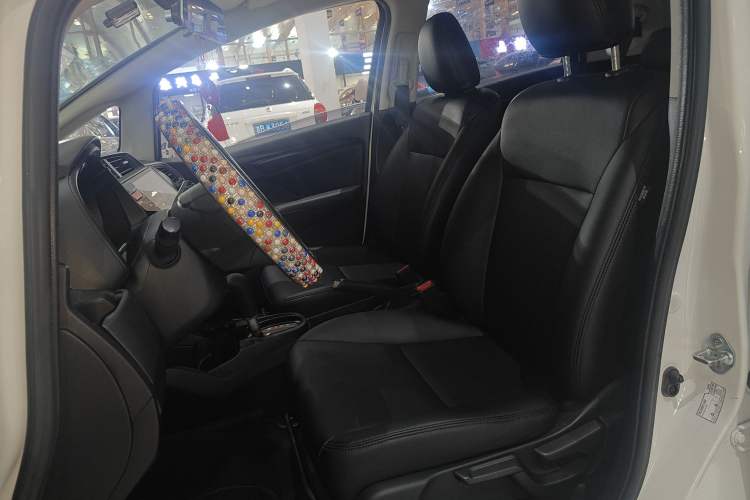 Used Honda Fit 2016 1.5L LX CVT Comfort Model
