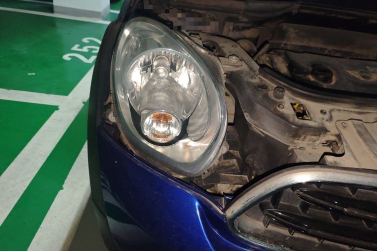 Used MINI Countryman 2014 1.6T COOPER ALL4 Fun Right Front Headlight