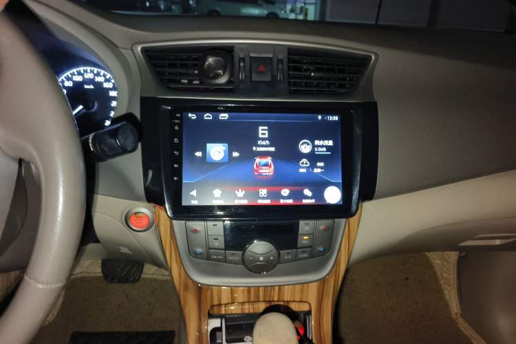 Used Nissan Sylphy 2014 1.6XV CVT Deluxe Edition Audio And AC Panel