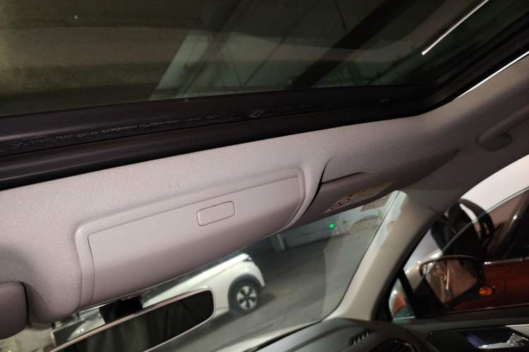 Used Volkswagen Tiguan L 2017 380TSI Automatic All-Wheel-Drive Luxury Edition
