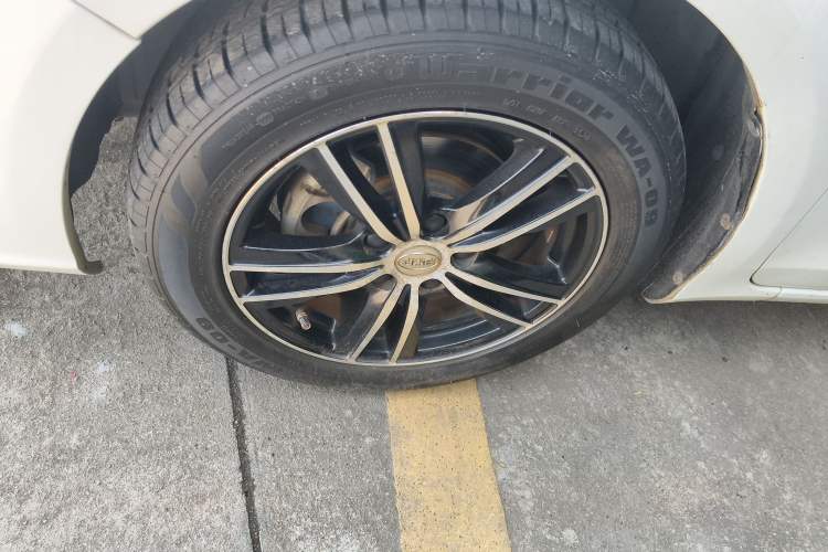 Used BYD Surui 2015 1.5L Automatic Luxury Model
