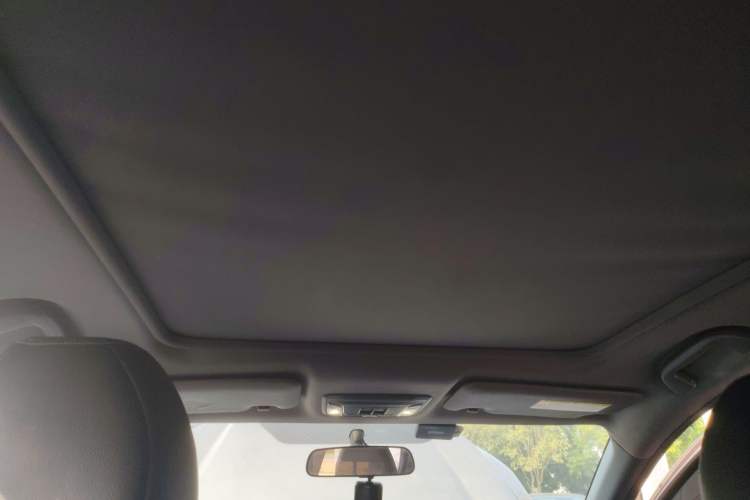 Used Honda XR-V 2015 1.8L EXi CVT Comfort Version
