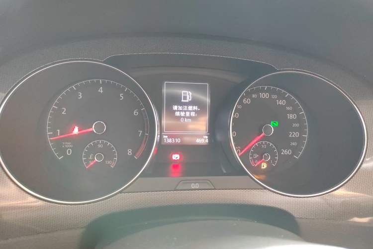 Used Volkswagen Golf Sportsvan 2016 230TSI Automatic Trend Edition Instrument Cluster