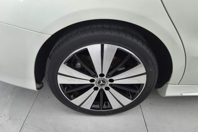 Used Mercedes-Benz CLA 2017 Facelifted CLA 200 Stylish Edition
