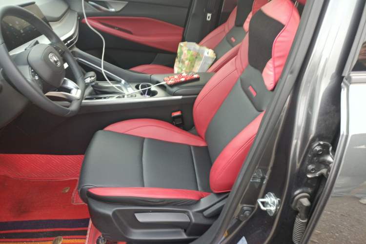 Used CHANGAN CS35PLUS 2022 Blue Whale NE 1.4T DCT Luxury Model