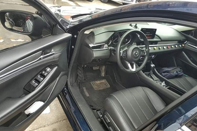 Used Mazda Atenza 2020 2.5L Skyline Sport Edition
