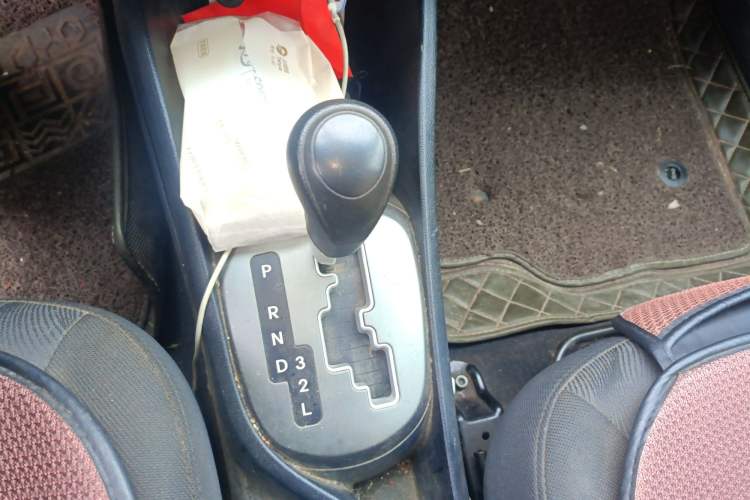 Used Kia K2 2012 Sedan 1.4L Automatic GLS Commemorative Edition