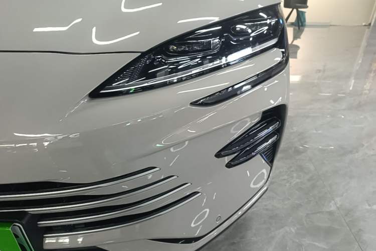 Used BYD Song PLUS New Energy 2023 Champion Edition DM-i 150KM Flagship PLUS Left Front Headlight