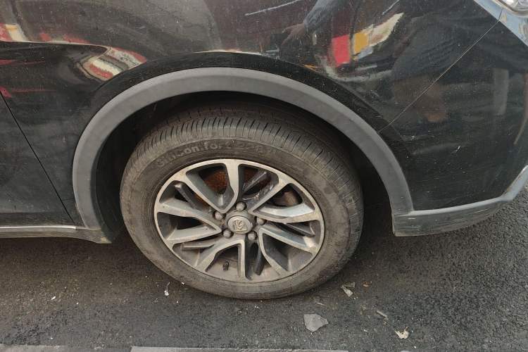 Used Baojun 730 2017 1.5T Manual Style 7 Seats China V