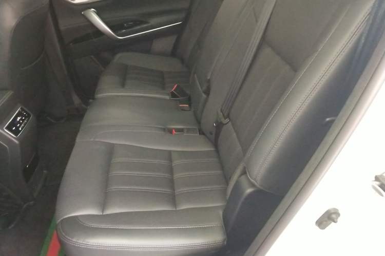 Used CHANGAN CS95 2019 2.0T Two-Wheel-Drive Luxury Version