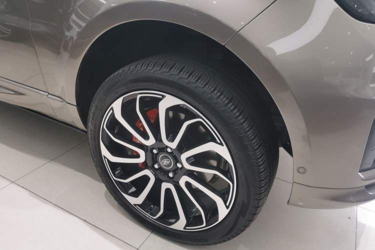 Used Land Rover Range Sport 2022 3.0 L6 YAO Black Edition
