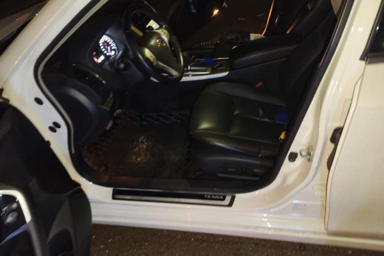 Used Nissan Teana 2016 Revised Version 2.0L XL Comfort Edition Left Front Seat