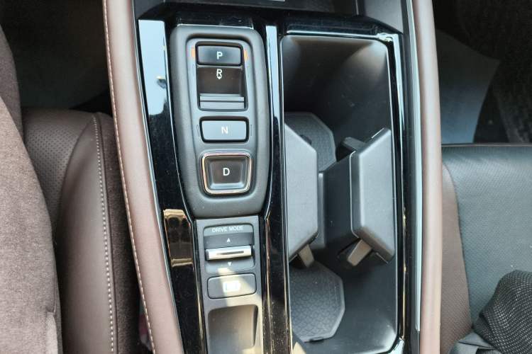 Used Honda Inspire New Energy 2023 ePHEV Prestige Edition Gear Lever