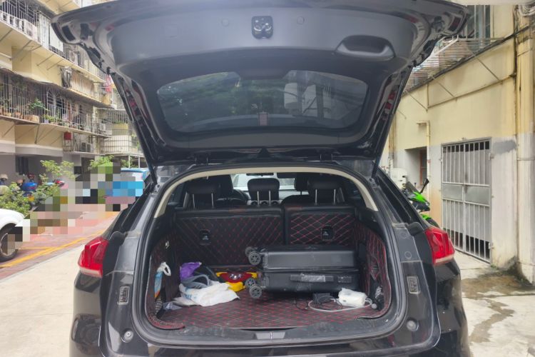 Used Wey VV5 2021 1.5T Two-Wheel Drive Color Pioneer