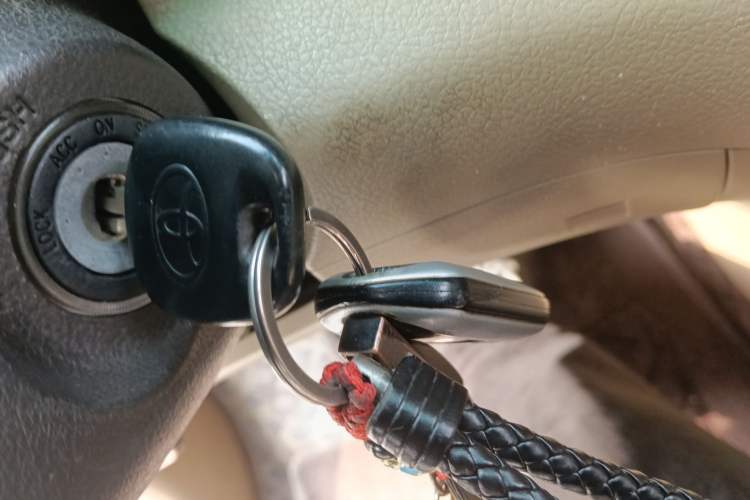 Used Toyota Highlander 2012 2.7L Two-Wheel Drive 7-Seater Elite Edition