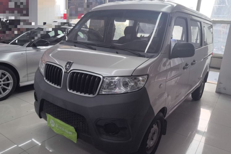 Used Jinbei Hiace X30 2020 1.5L Super-Comfortable Version China VI Standard SWC15M