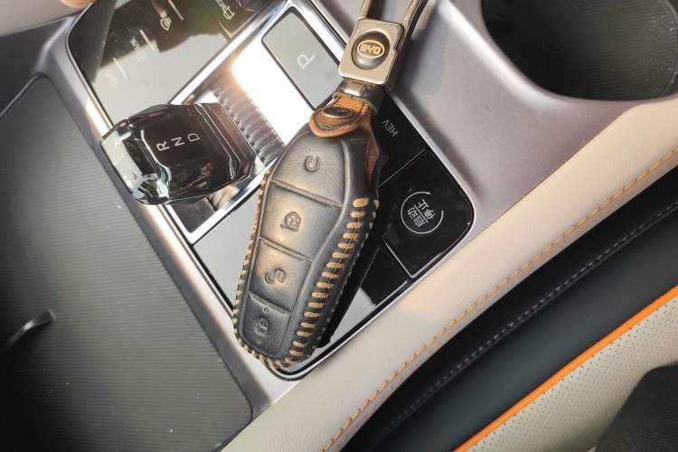 Used BYD Song PLUS New Energy 2023 Champion Edition DM-i 110KM Flagship PLUS
