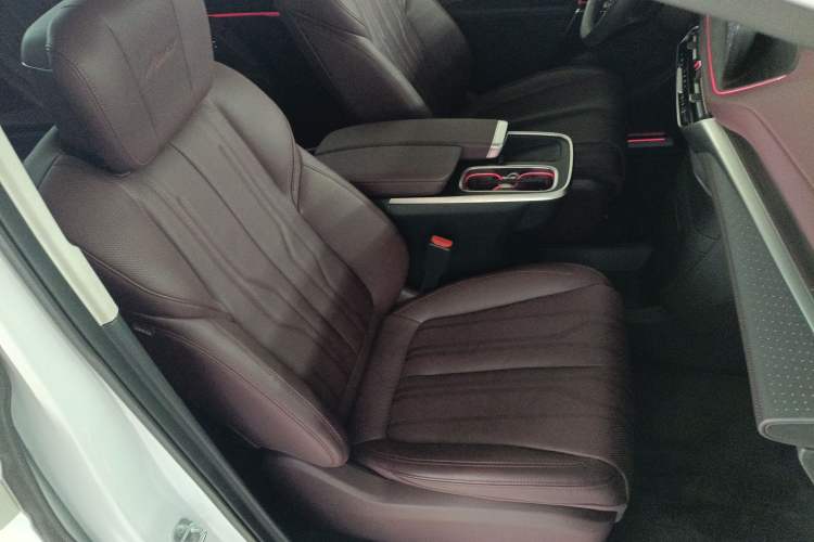 Used Buick Century 2023 2.0T Six-Seater Yinshi Edition