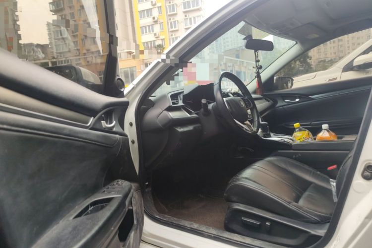 Used Honda Civic 2016 220TURBO CVT Prestige Edition
