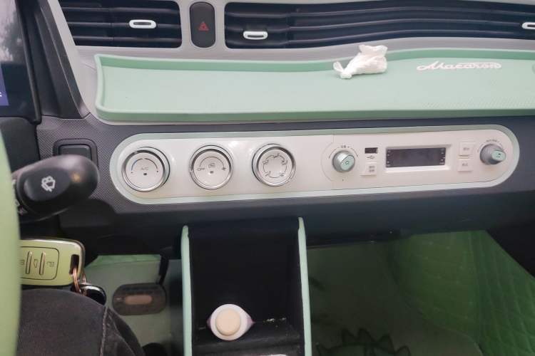 Used Wuling Hongguang MINIEV 2021 Macaron Fashion Edition Lithium-Ion Battery
