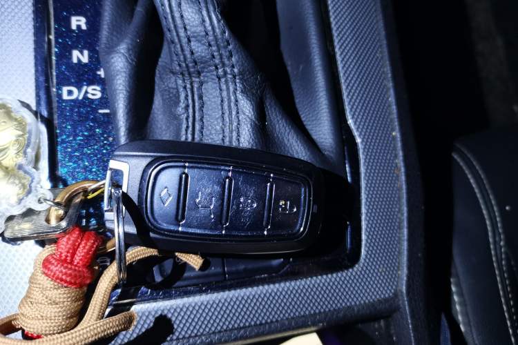 Used Roewe RX5 2020 20T Automatic 4G Connect Superior Flagship Edition