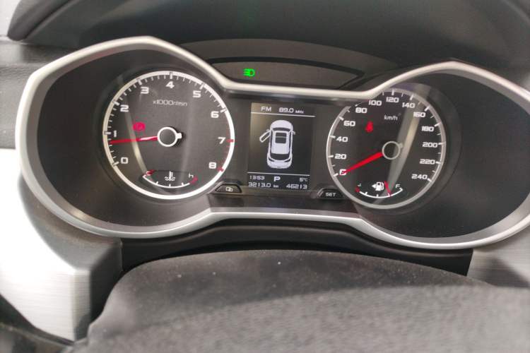 Used Geely Auto Emgrand X7 Sport 2016 1.8TD Automatic ZhiShang Model