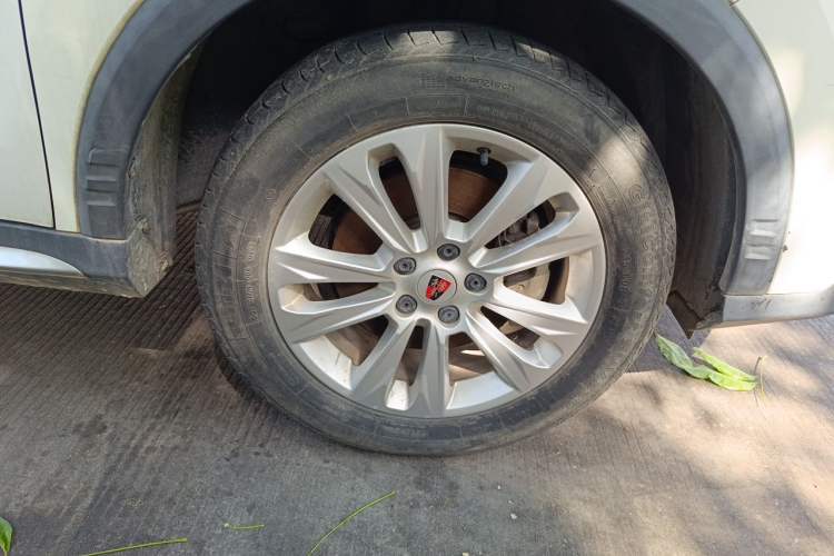Used Roewe RX5 2018 20T Two-Wheel Drive Automatic Internet Smart Edition